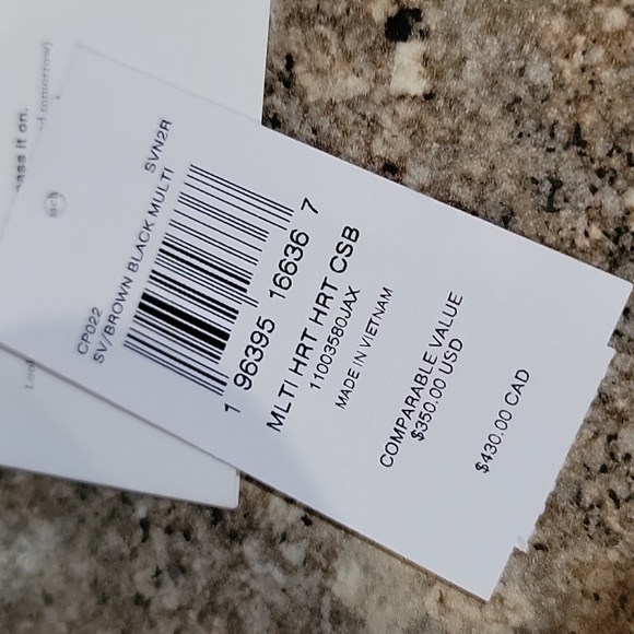 Coach NWT Crossbody monogram with heart print - Picture 4 of 12